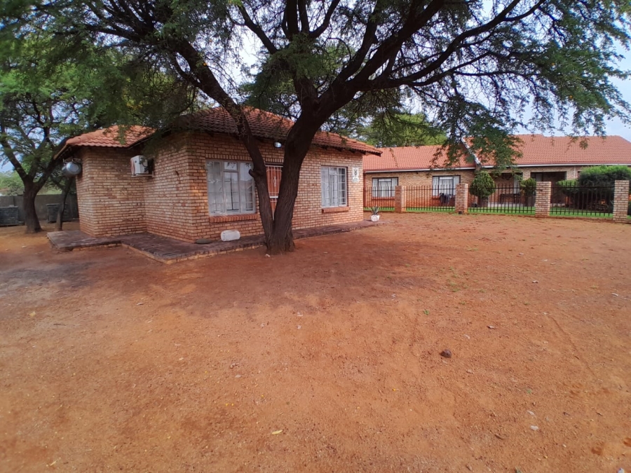 To Let 2 Bedroom Property for Rent in Kathu Northern Cape